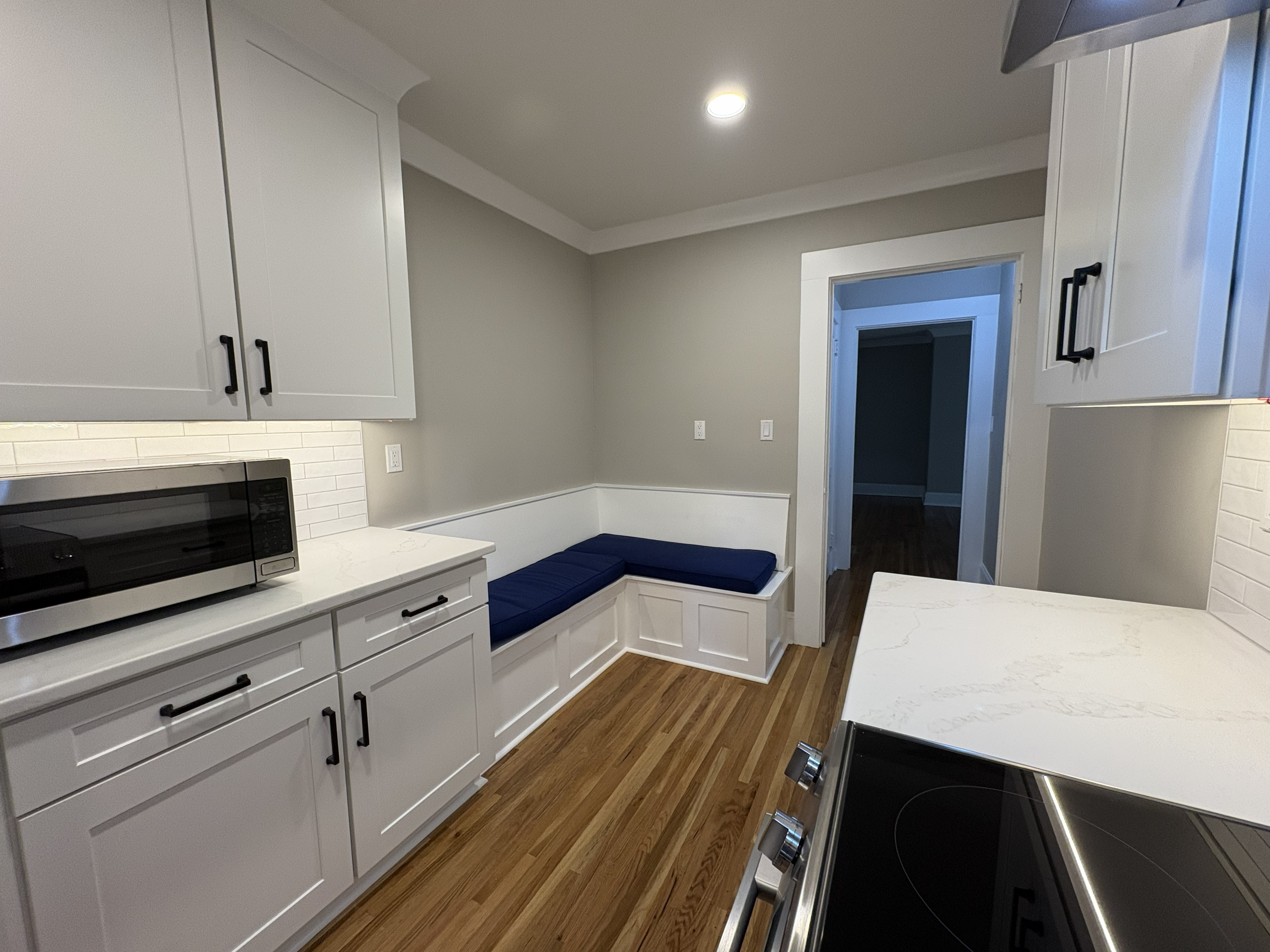 Kitchen Banquette